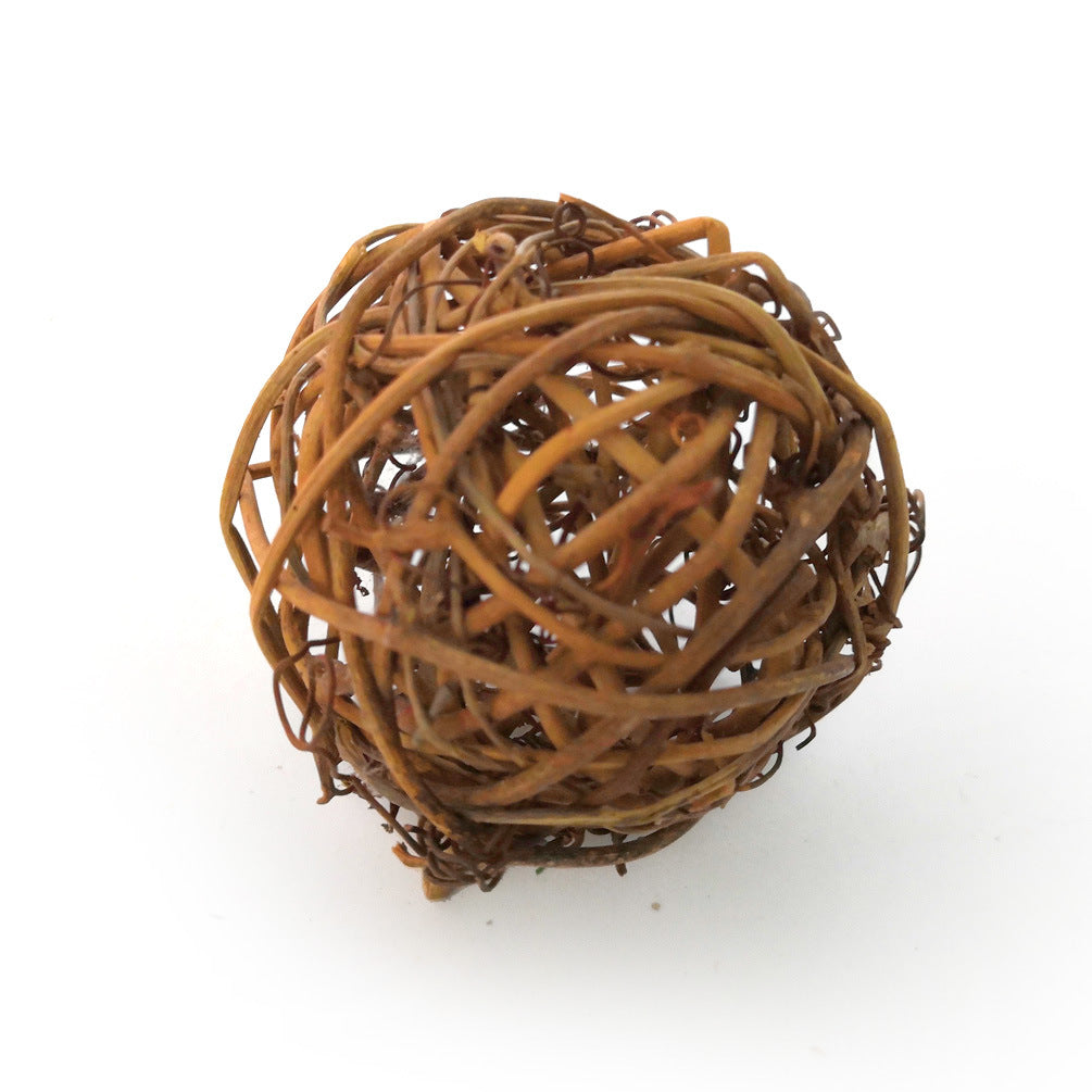 Natural wood chewing toy